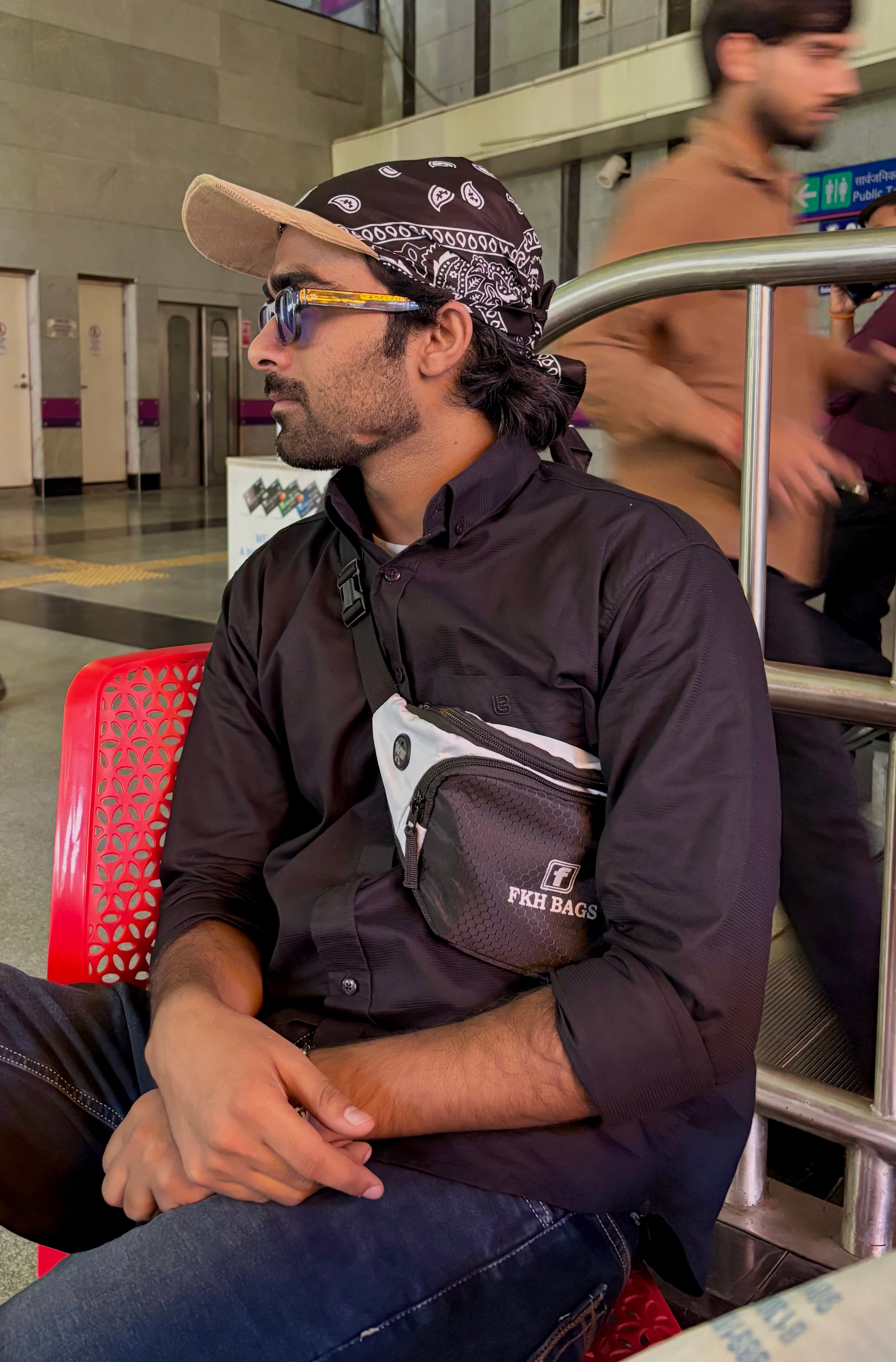 The Black Bandana - View 7